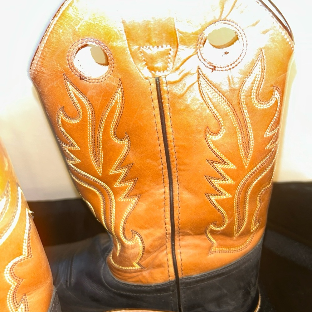 Cody James  Black and Brown Cowboy Boots Size 6 - Picture 10 of 12
